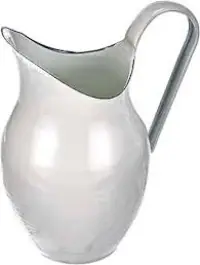 jarra de porcelana blanca